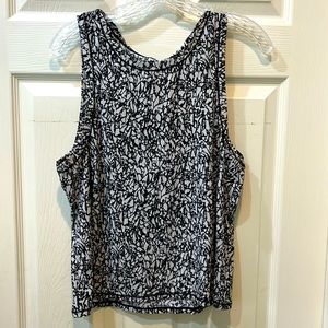 Lululemon Tank Top, Black & White, Size 8